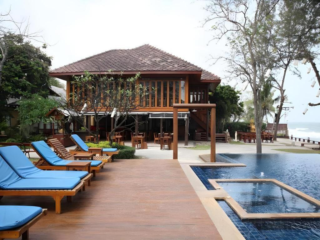 Baan Talay Dao Resort HHQ Exterior foto