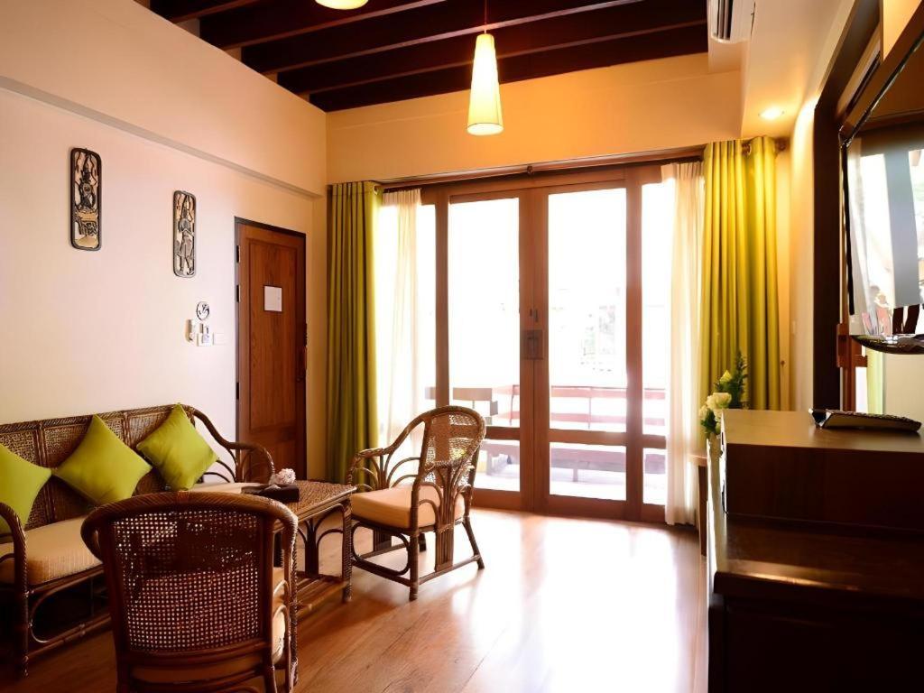 Baan Talay Dao Resort HHQ Exterior foto