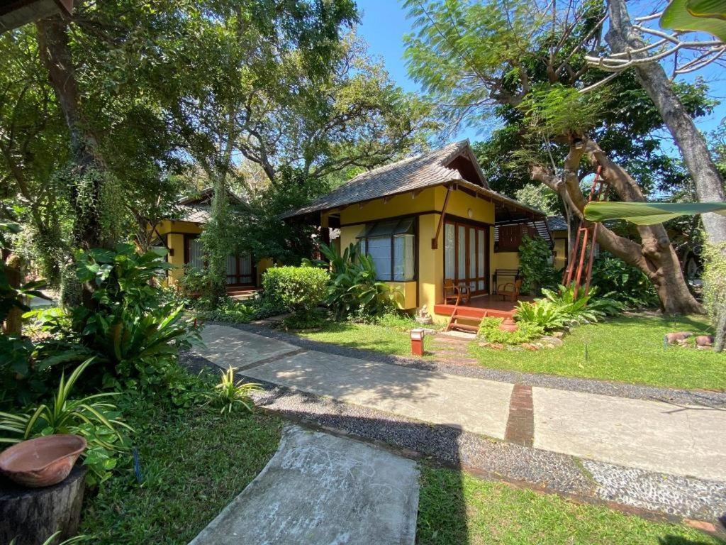 Baan Talay Dao Resort HHQ Exterior foto