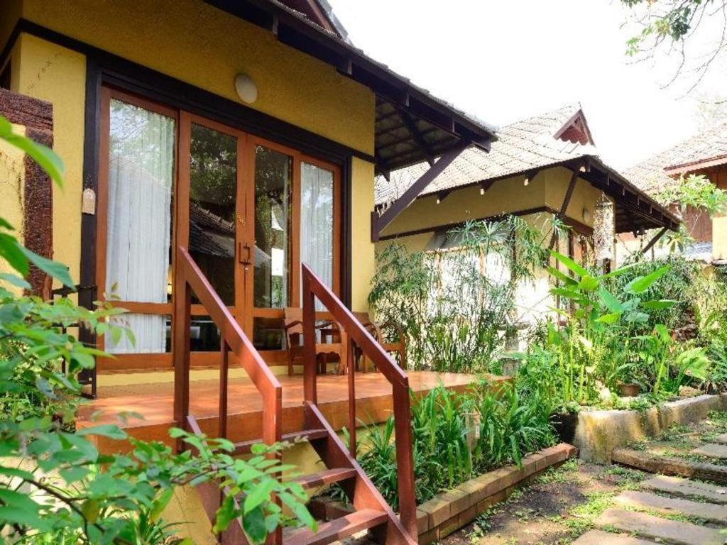 Baan Talay Dao Resort HHQ Exterior foto