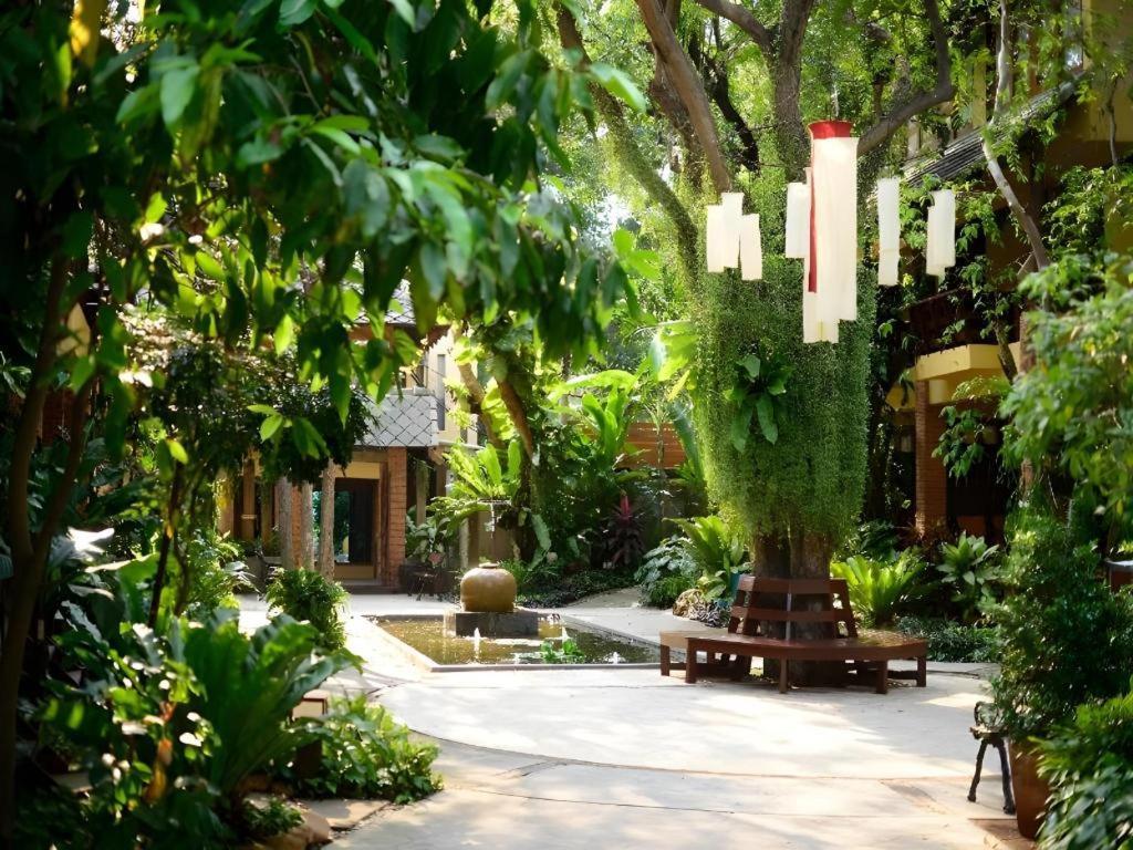 Baan Talay Dao Resort HHQ Exterior foto